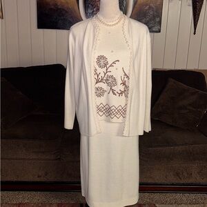 Vintage (1960’s)~ White Ivory ~Floral Embroidery W/Faux Pearls ~ 3 Piece Dress